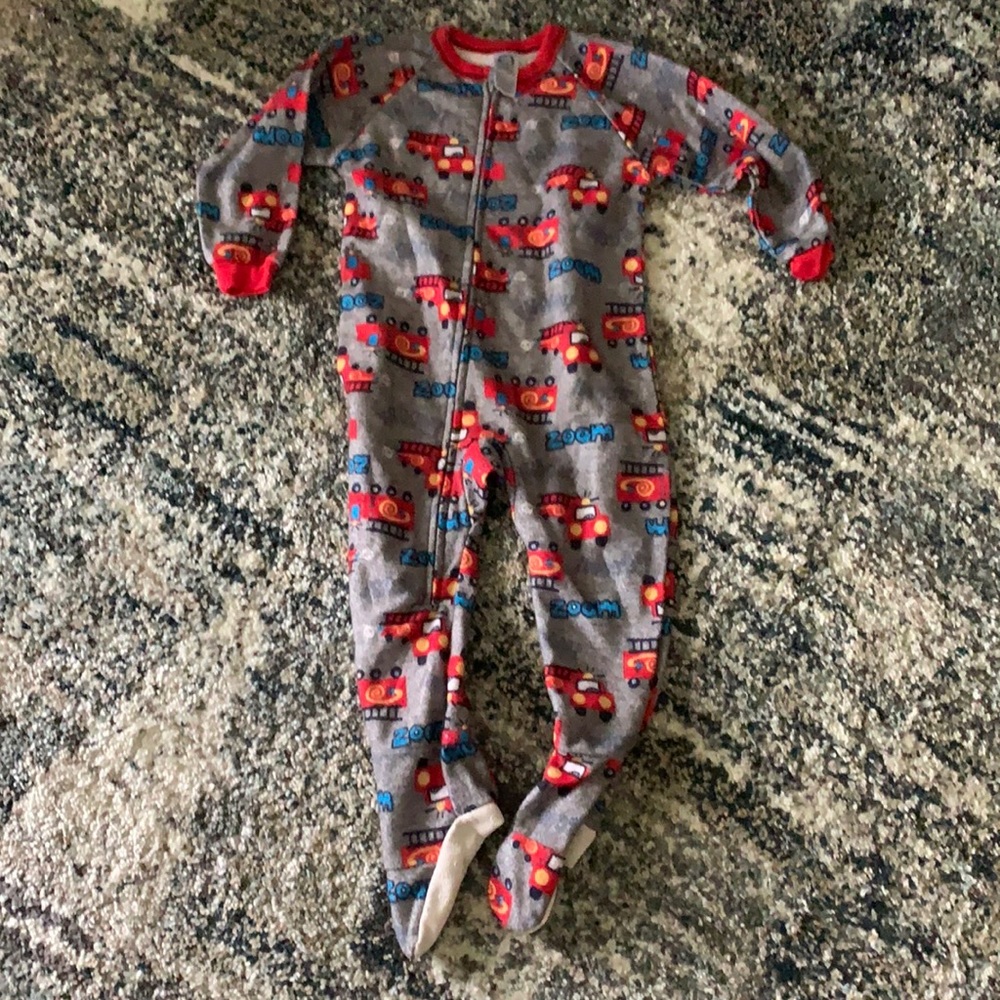 Pajamas size 3T by Gerber Pre owned